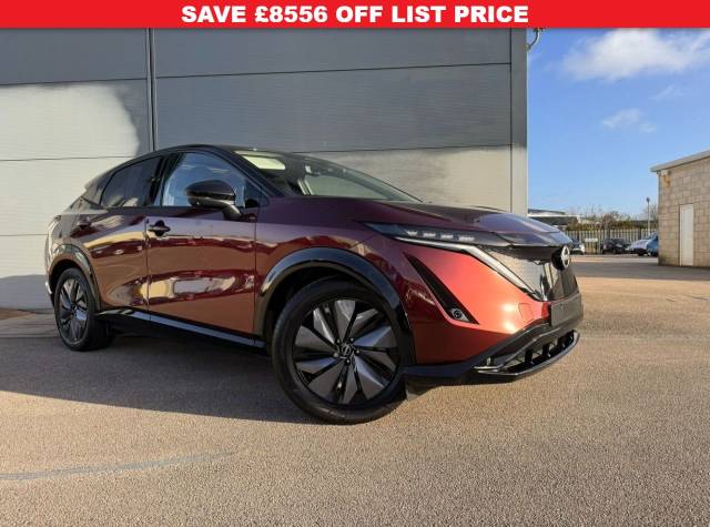 Nissan Ariya 0.0 ADVANCE 87KW e-FORCE WITH SKY PACK 22KW 5d 239 BHP Hatchback Electric BURGUNDY