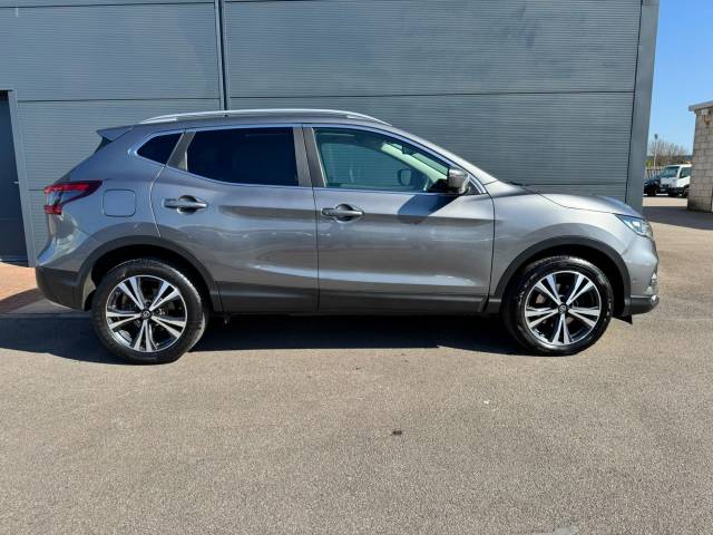 2019 Nissan Qashqai 1.3 DIG-T N-Connecta GLASS ROOF PACK SUV 5dr Petrol Manual Euro 6 (s/s) (140 ps)
