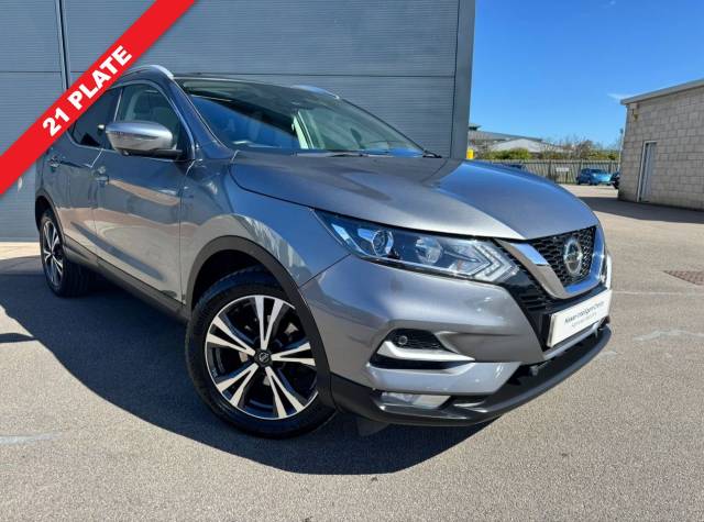 Nissan Qashqai 1.3 DIG-T N-Connecta GLASS ROOF PACK SUV 5dr Petrol Manual Euro 6 (s/s) (140 ps) SUV Petrol GREY