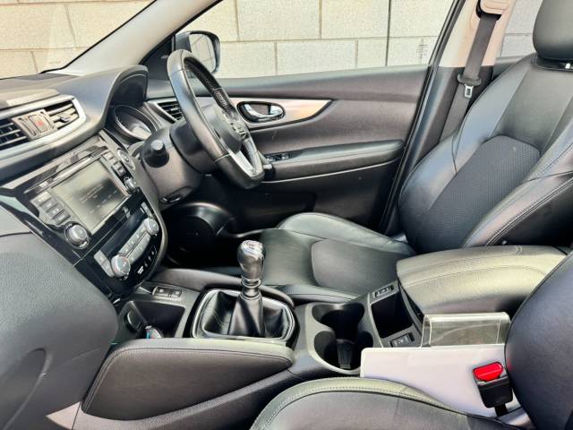 2019 Nissan Qashqai 1.3 DIG-T Tekna SUV 5dr Petrol Manual Euro 6 (s/s) (140 ps)