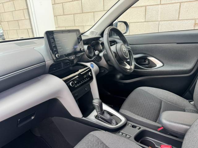 2021 Toyota Yaris Cross 1.5 VVT-h Icon SUV 5dr Petrol Hybrid E-CVT Euro 6 (s/s) (116 ps)