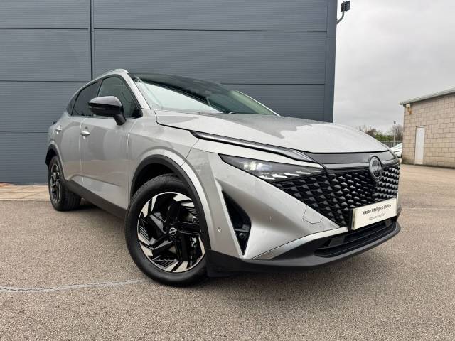 Nissan Qashqai 1.5 E-Power 205 N-Connecta 5dr Auto Hatchback Petrol / Electric Hybrid Blade Silver