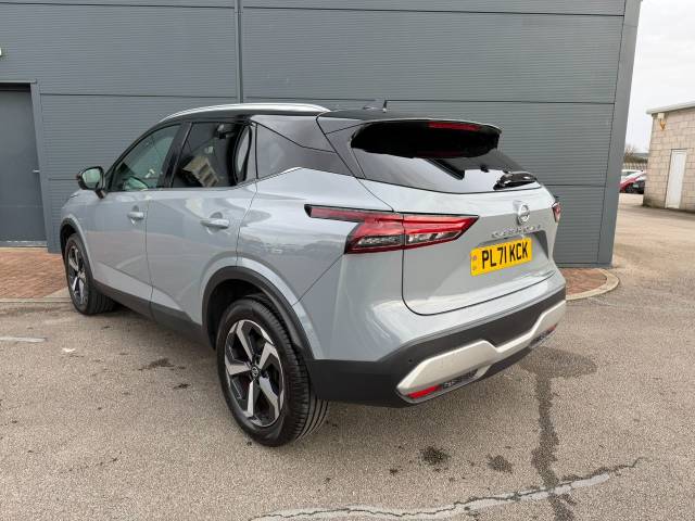 2021 Nissan Qashqai 1.3 DiG-T MH Premiere Edition 5dr