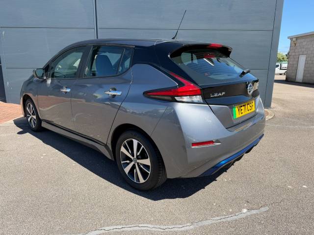 2021 Nissan Leaf 0.0 110kW Acenta 40kWh 5dr Auto [6.6kw Charger]