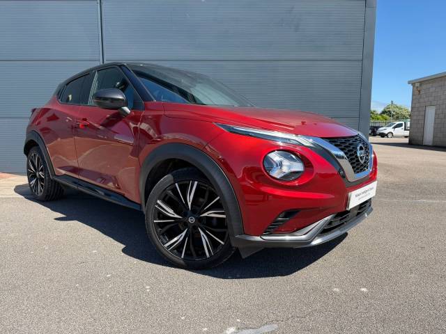 Nissan Juke 1.0 DiG-T 114 Tekna+ 5dr Hatchback Petrol Red
