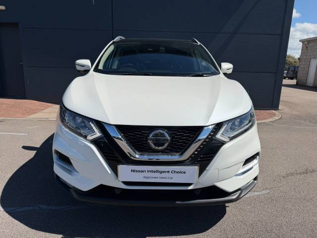2021 Nissan Qashqai 1.3 DiG-T N-Connecta 5dr [Glass Roof Pack]