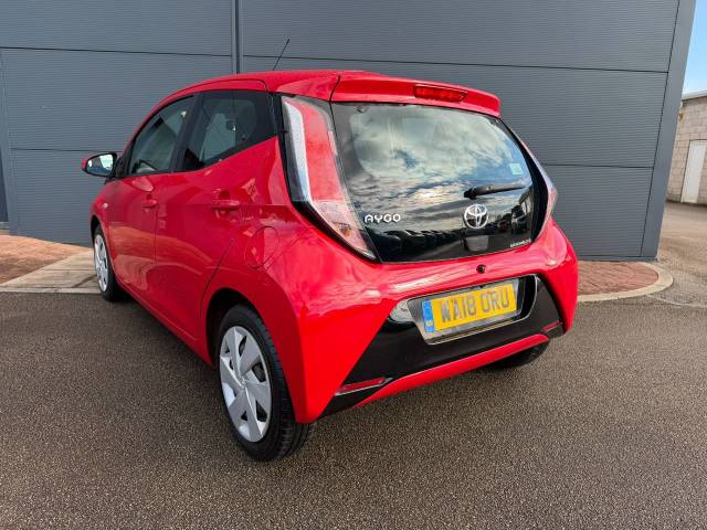 2018 Toyota Aygo 1.0 VVT-i X-Play 5dr