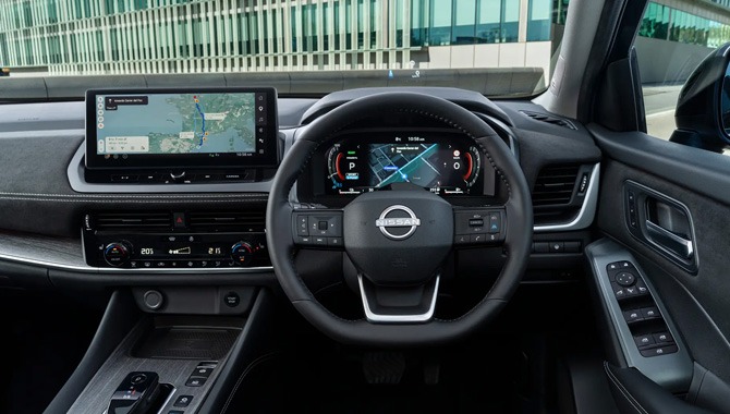 Nissan Qashqai - Interior